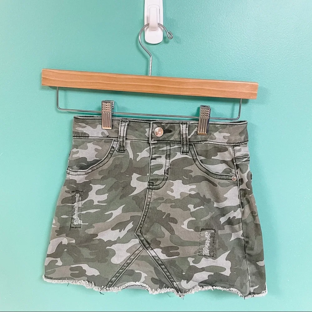 Justice Green & Brown Camouflage Frayed Hem Skort Girls Size 8